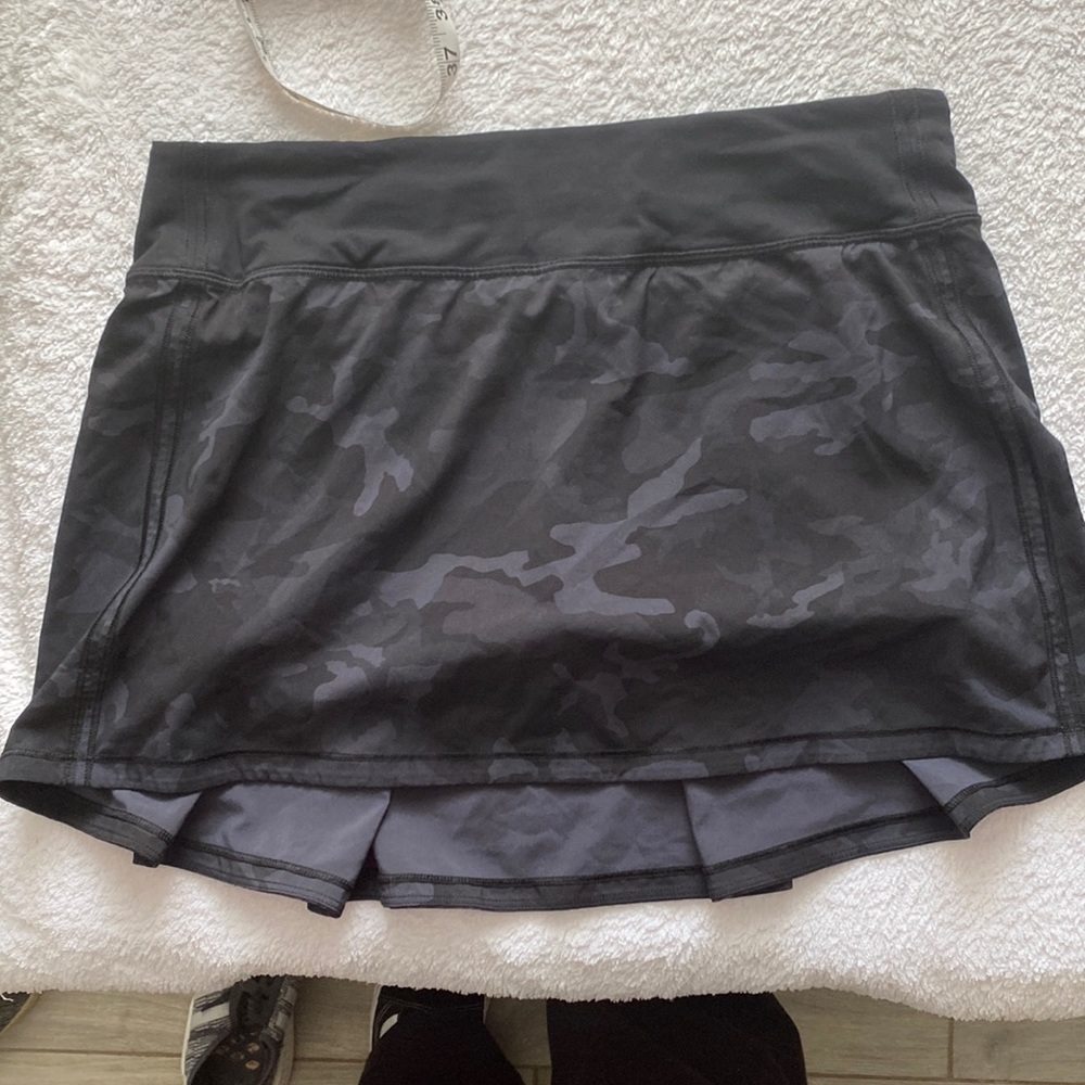 Lululemon skirt